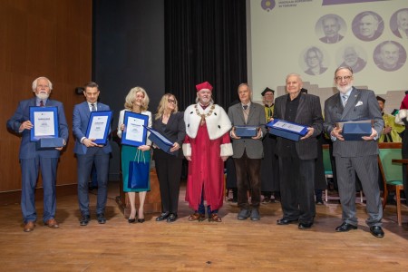 Kliknij, aby powiększyć zdjęcie.