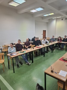 Click to zoom the picture.