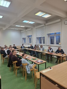 Click to zoom the picture.