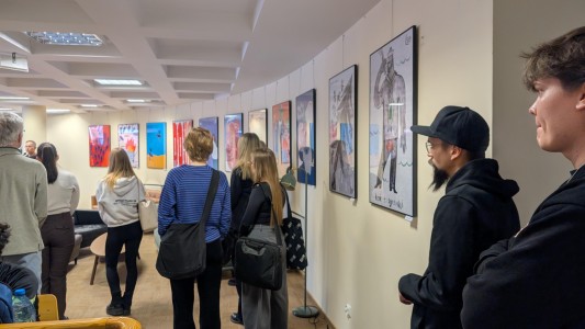 Click to zoom the picture.