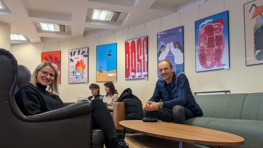 Click to zoom the picture.