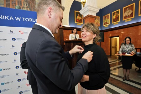 Kliknij, aby powiększyć zdjęcie.