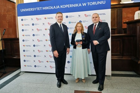 Kliknij, aby powiększyć zdjęcie.