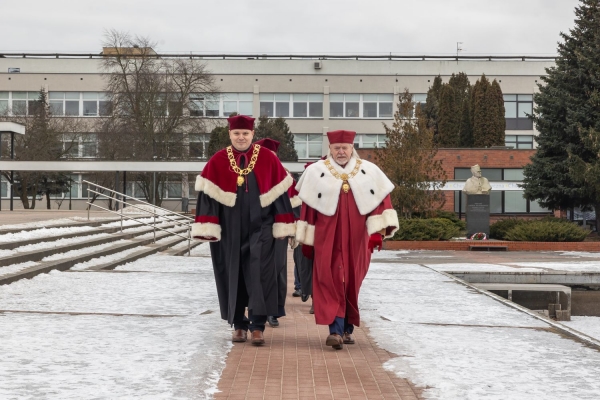 Kliknij, aby powiększyć zdjęcie.