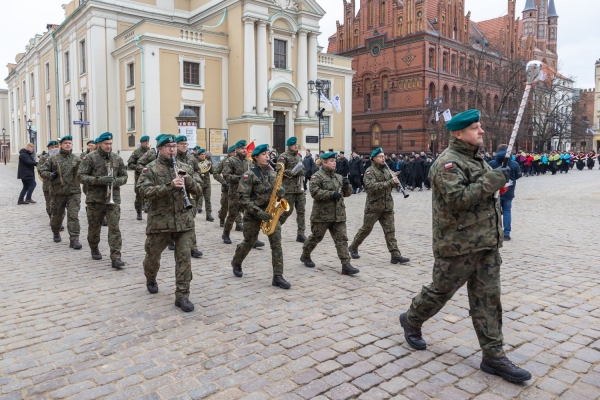 Kliknij, aby powiększyć zdjęcie.