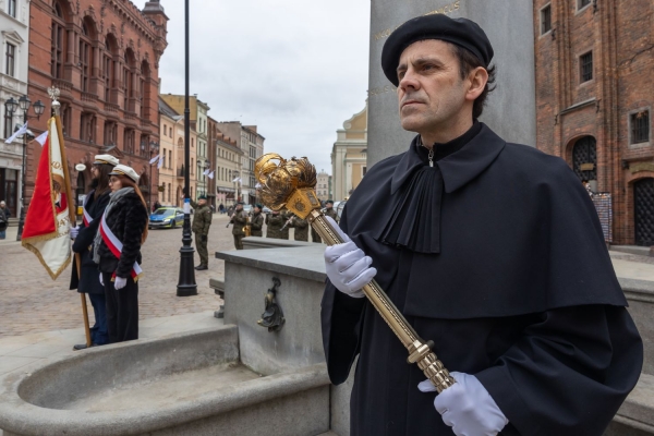 Kliknij, aby powiększyć zdjęcie.