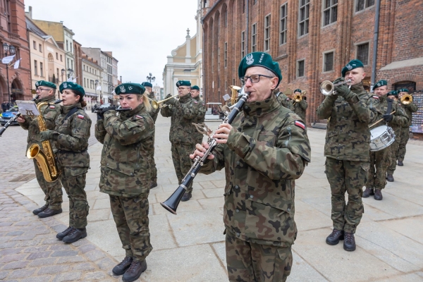 Kliknij, aby powiększyć zdjęcie.