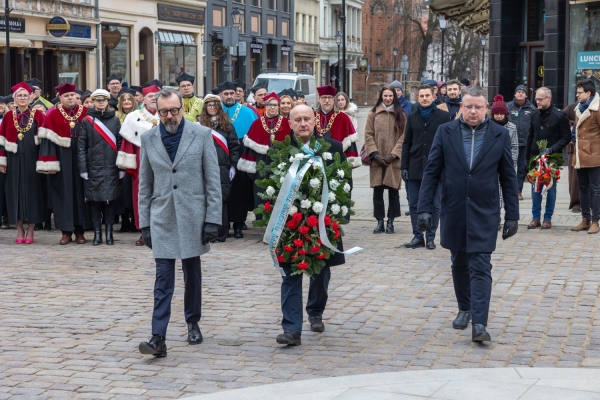 Kliknij, aby powiększyć zdjęcie.