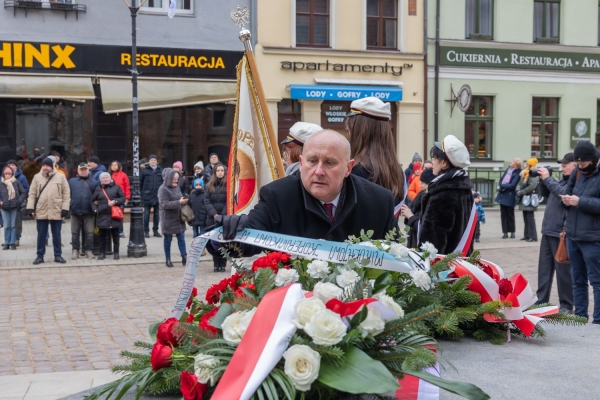 Kliknij, aby powiększyć zdjęcie.