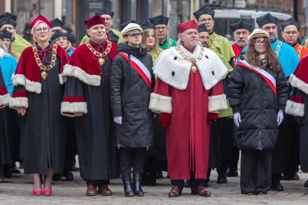 Kliknij, aby powiększyć zdjęcie.