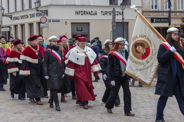 Kliknij, aby powiększyć zdjęcie.