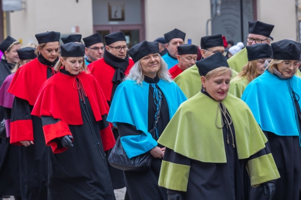 Kliknij, aby powiększyć zdjęcie.