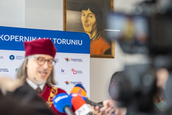 Kliknij, aby powiększyć zdjęcie.