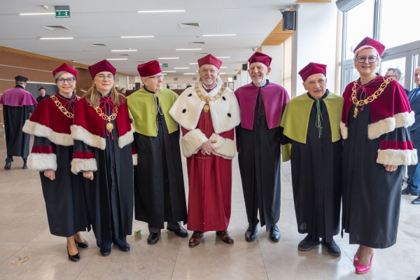 Kliknij, aby powiększyć zdjęcie.