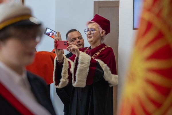 Kliknij, aby powiększyć zdjęcie.