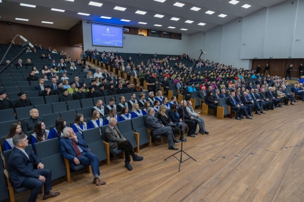 Kliknij, aby powiększyć zdjęcie.