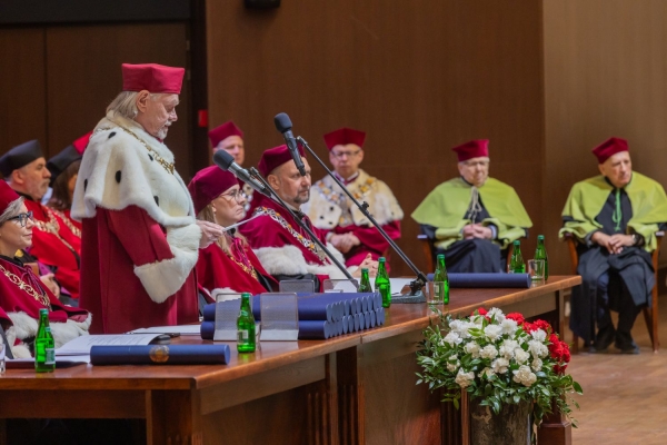 Kliknij, aby powiększyć zdjęcie.