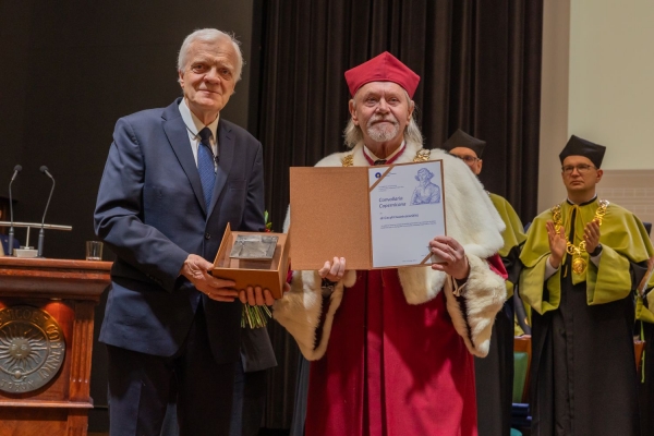 Kliknij, aby powiększyć zdjęcie.