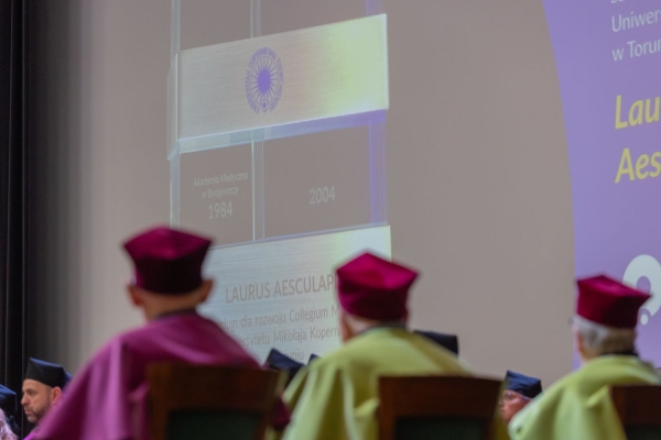 Kliknij, aby powiększyć zdjęcie.