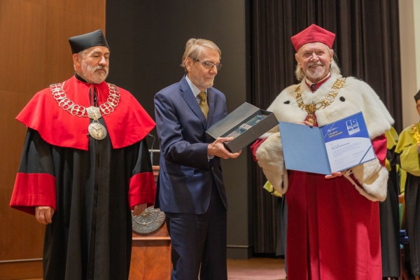 Kliknij, aby powiększyć zdjęcie.