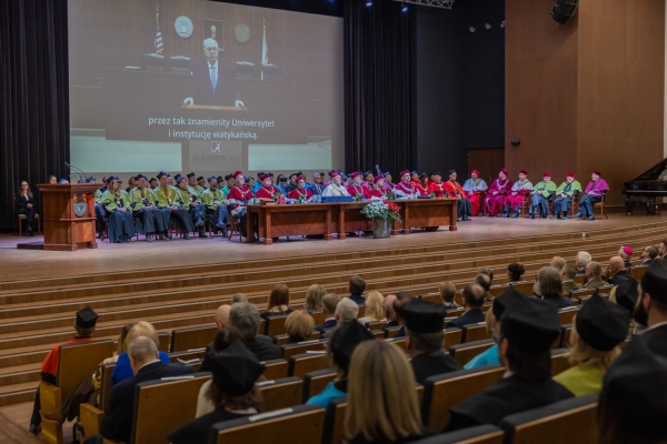 Kliknij, aby powiększyć zdjęcie.