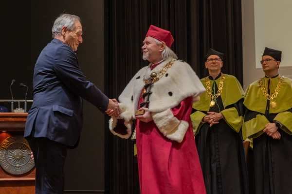 Kliknij, aby powiększyć zdjęcie.