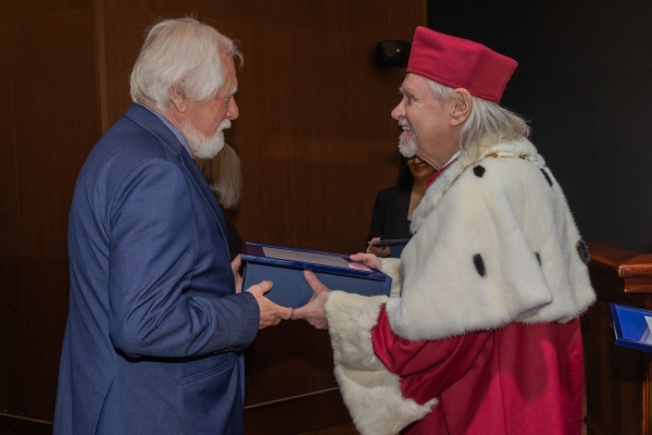 Kliknij, aby powiększyć zdjęcie.