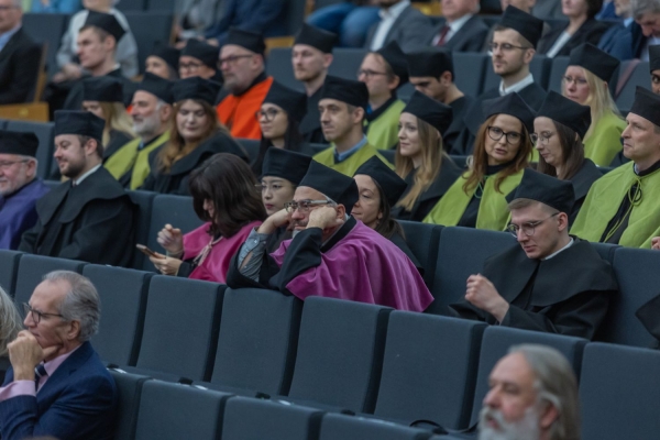 Kliknij, aby powiększyć zdjęcie.