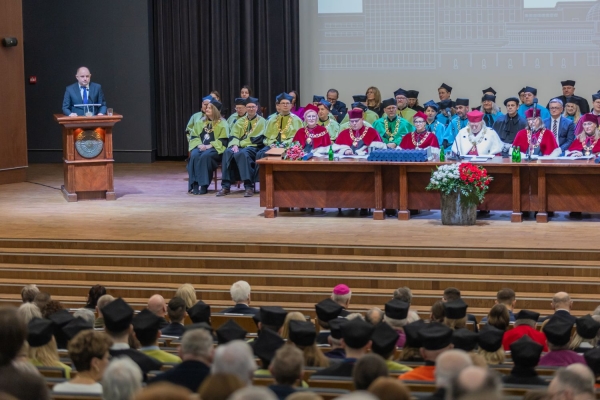 Kliknij, aby powiększyć zdjęcie.