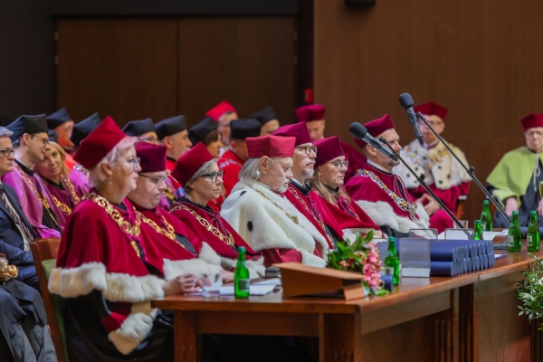 Kliknij, aby powiększyć zdjęcie.