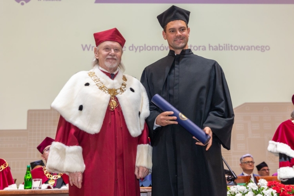 Kliknij, aby powiększyć zdjęcie.