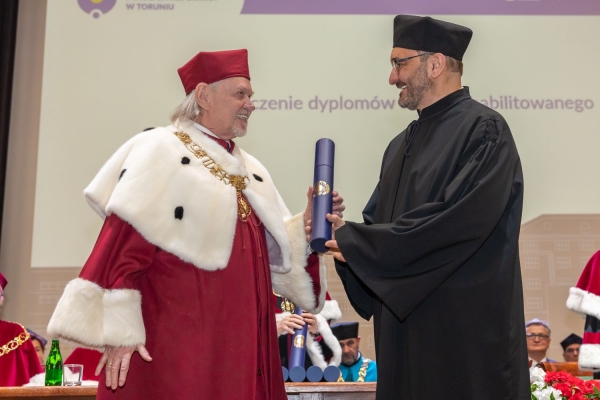 Kliknij, aby powiększyć zdjęcie.