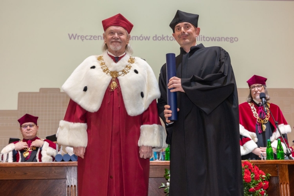 Kliknij, aby powiększyć zdjęcie.