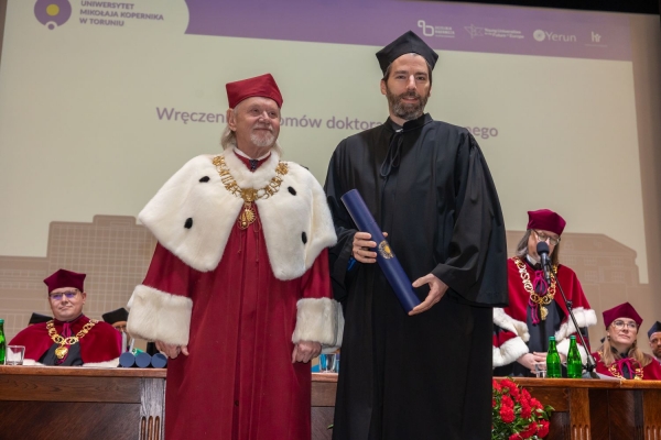 Kliknij, aby powiększyć zdjęcie.