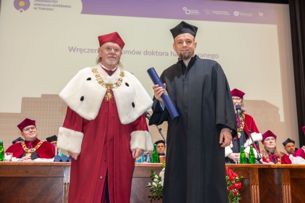 Kliknij, aby powiększyć zdjęcie.