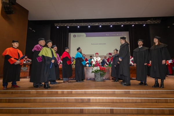 Kliknij, aby powiększyć zdjęcie.