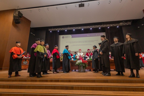 Kliknij, aby powiększyć zdjęcie.