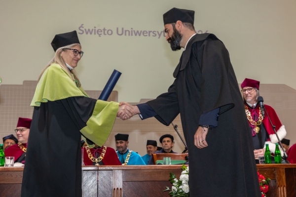 Kliknij, aby powiększyć zdjęcie.