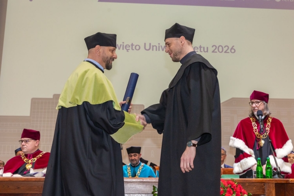 Kliknij, aby powiększyć zdjęcie.