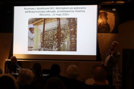 Click to zoom the picture.