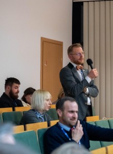 Click to zoom the picture.