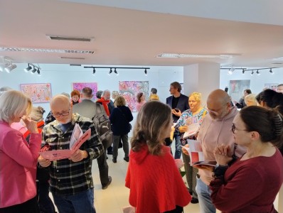 Click to zoom the picture.