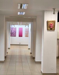 Click to zoom the picture.