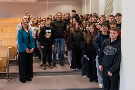 Warsztaty dla uczniów szkół ponadpodstawowych organizowanym przez Wydział Farmaceutyczny UMK CM 16-18 lutego 2026 . Kliknij, aby powiększyć zdjęcie.