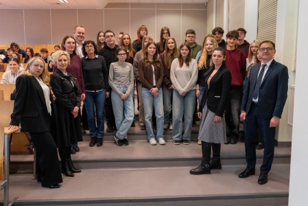 Warsztaty dla uczniów szkół ponadpodstawowych organizowanym przez Wydział Farmaceutyczny UMK CM 16-18 lutego 2026 . Kliknij, aby powiększyć zdjęcie.