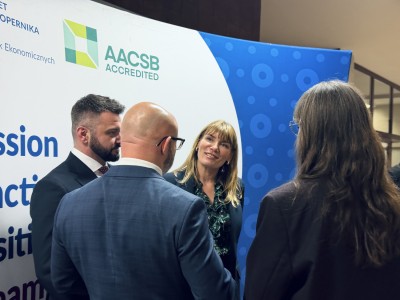 Click to zoom the picture.