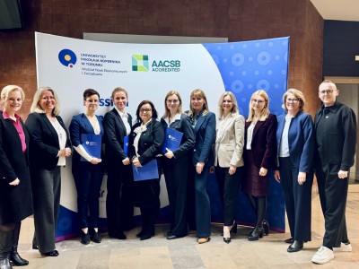 Click to zoom the picture.