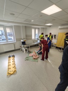 Click to zoom the picture.