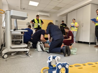 Click to zoom the picture.