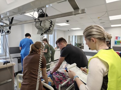 Click to zoom the picture.